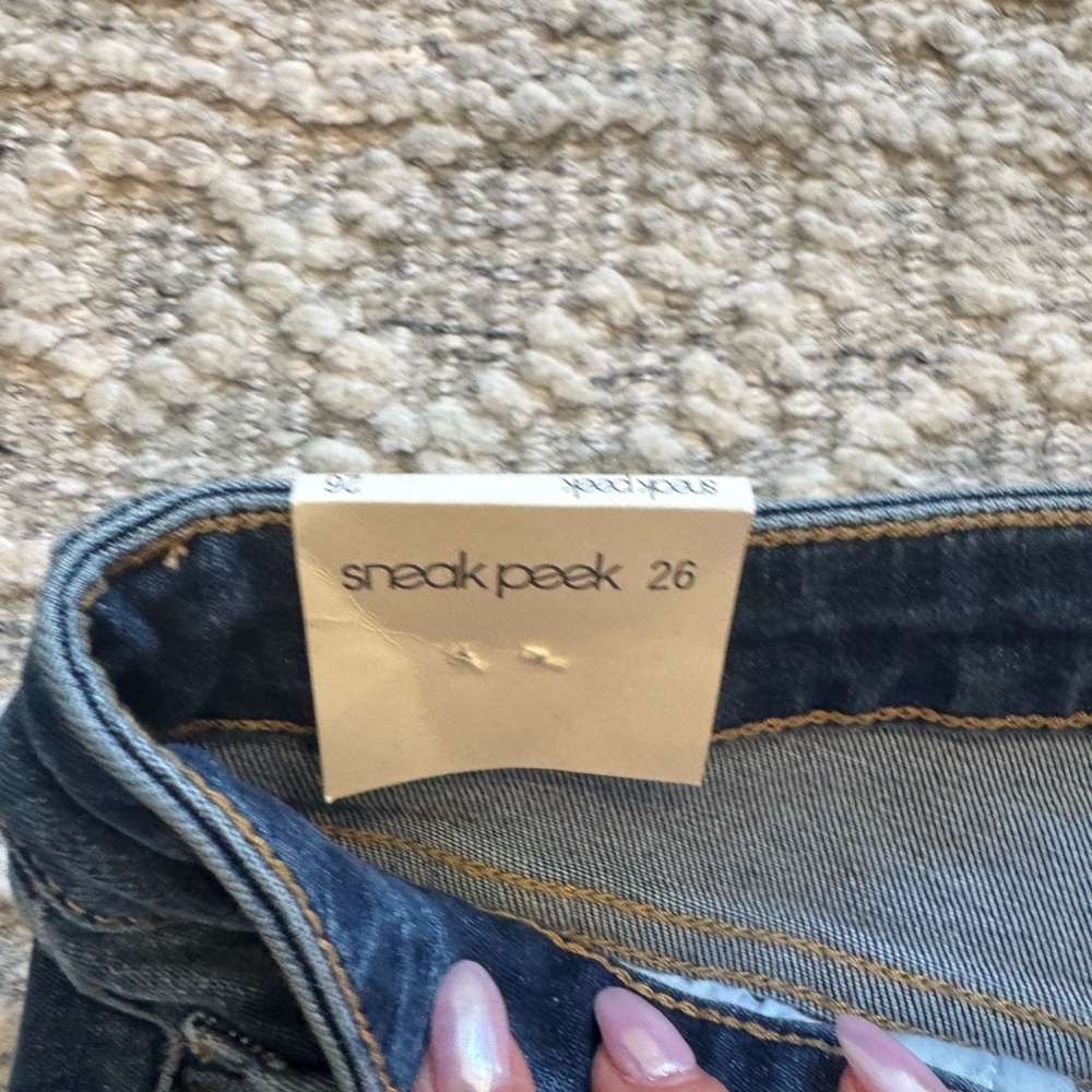 NWT STRAIGHT SNEAK PEEK JEANS - Picture 4 of 6